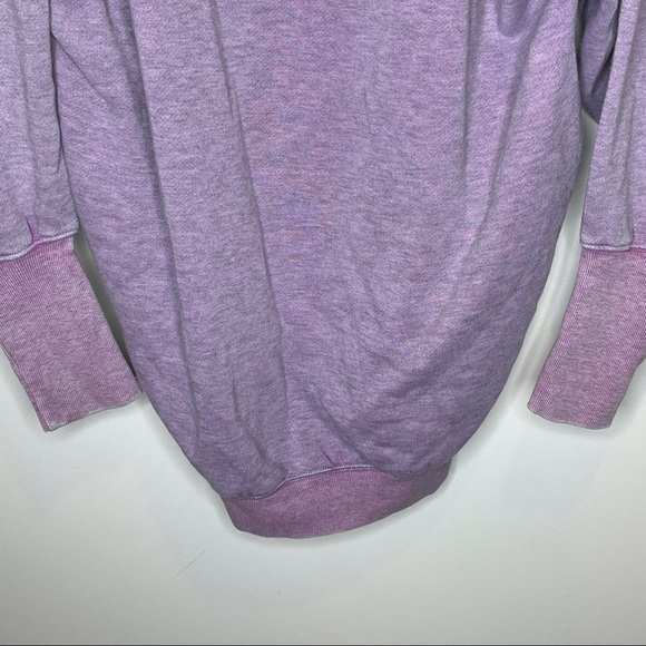Free People oversized purple sweatshirt NWOT - Picture 2 of 6